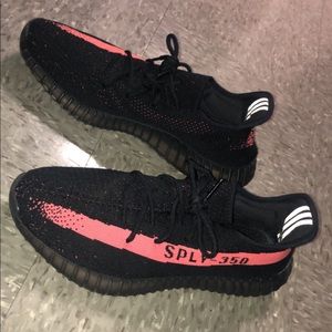 Yeezy Boost 350 V2 “Red”